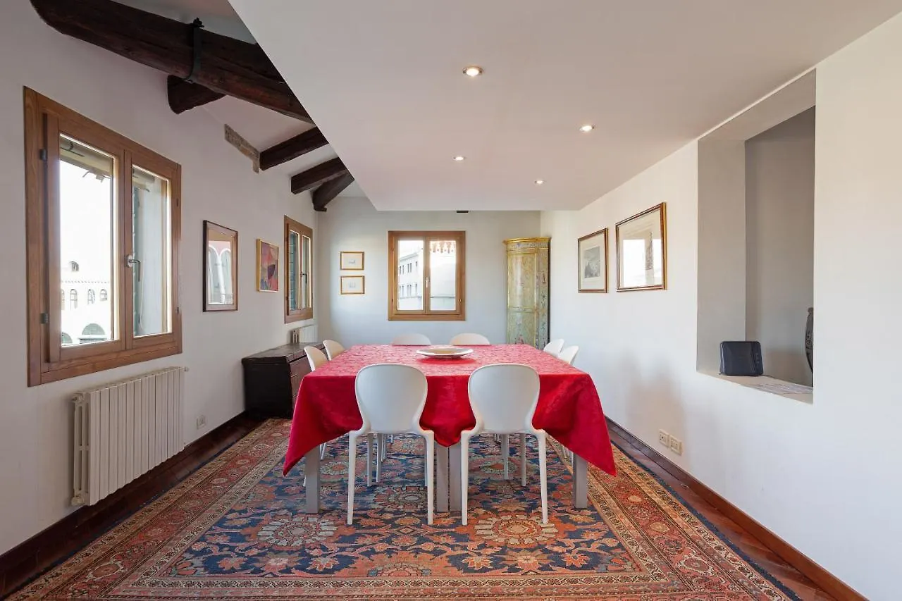 Rialto Canal View Apartment Venezia