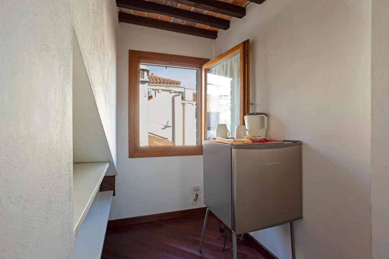 Rialto Canal View Apartment Venezia