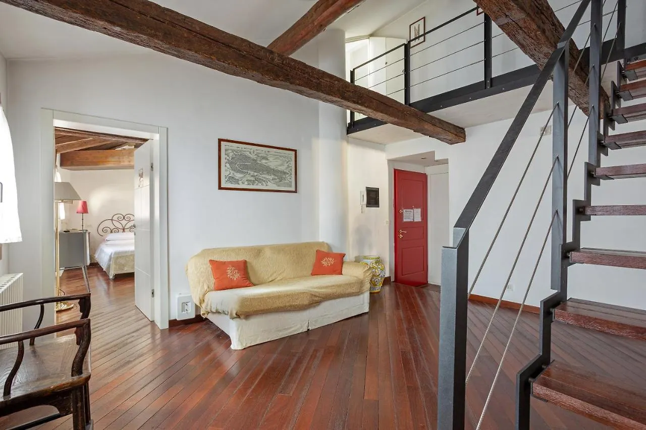 Rialto Canal View Apartment Venezia